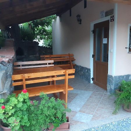 Bed and Breakfast Sobe In Apartma Pilih Vipava Exterior foto