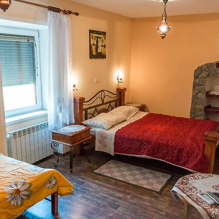 Bed and Breakfast Sobe In Apartma Pilih Vipava Zimmer foto